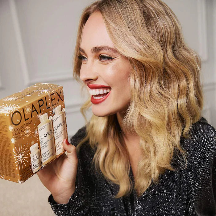 Olaplex Strong Days Ahead Shampoo and Conditioner Value Set *Envío Gratis*